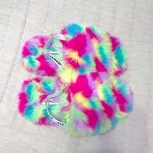 Steve Madden slippers